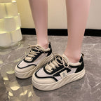 Damen Sportliche Sneakers mit innovativem Mesh-Design und dämpfender Sohle R&B