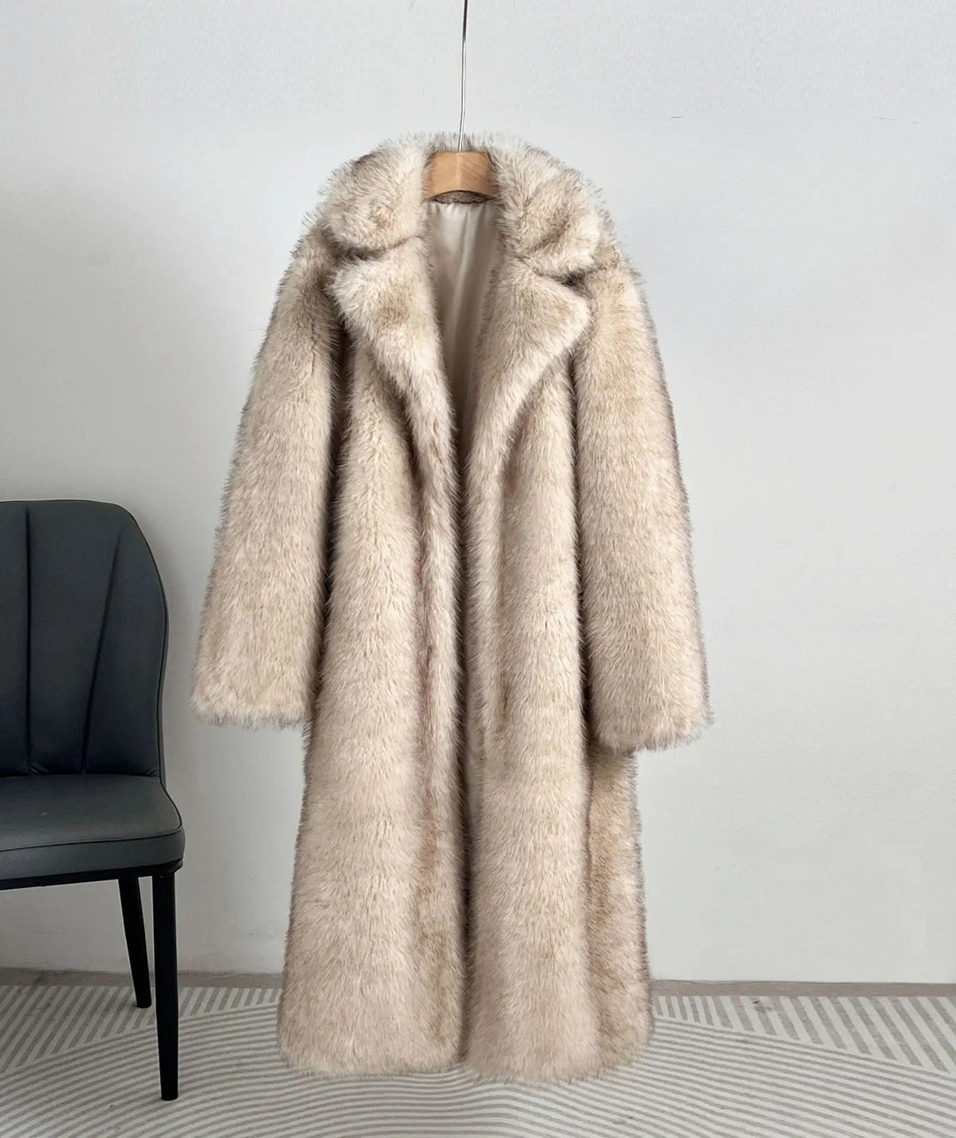 Damen Eleganter Pelzmantel mit großen Taschen R&B