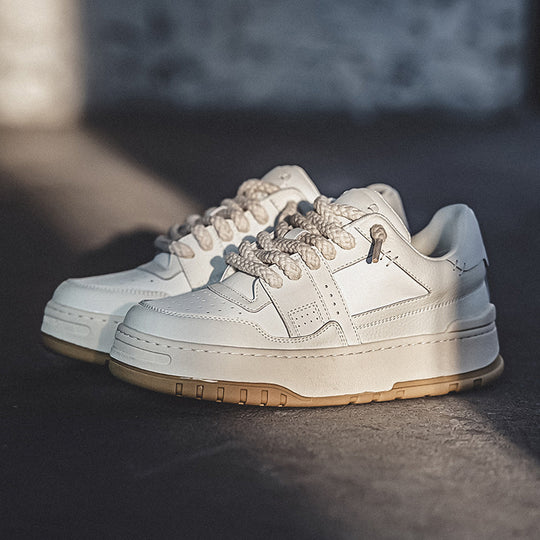 Damen modische Sneaker mit ergonomischer Schnürung und dämpfender Sohle R&B