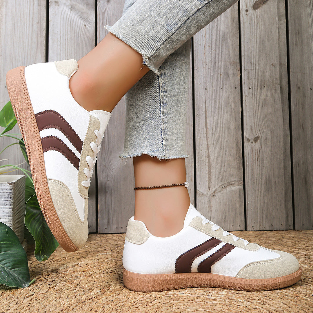 Damen Sneaker mit sportivem Design und bequemer Sohle R&B