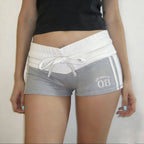 Damen Freizeitshorts mit elastischem Bund und dekorativem Bindegürtel R&B