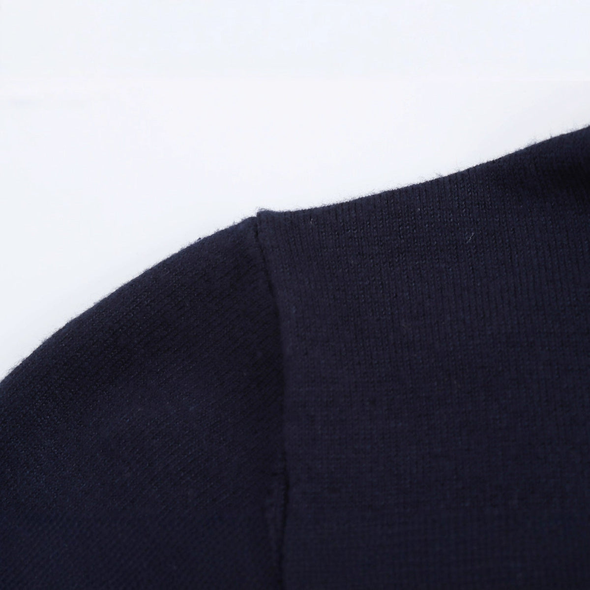 Damen Rollkragenpullover mit eleganten Knopfdetails R&B