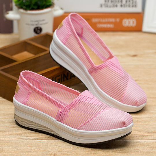 Damen Komfortable Slip-On Sneakers mit atmungsaktiver Oberflächenstruktur R&B