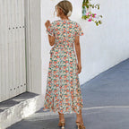 Damen Wickelkleid mit floralen Akzenten und seitlichem Schlitz R&B