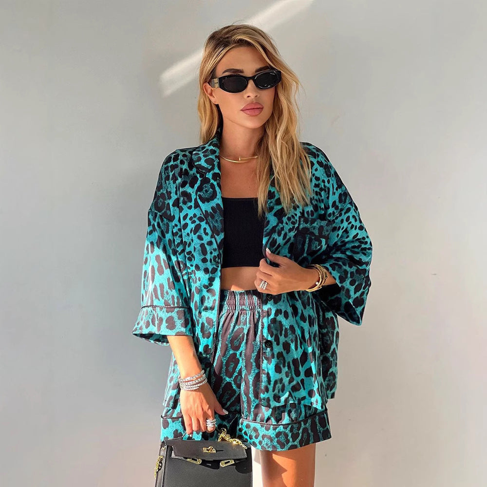 Damen Satin-Kurzarmbluse mit Leopardenmuster und lässigem Schnitt R&B