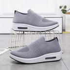 Damen Komfortable Slip-On Sneakers mit atmungsaktiver Strickoberfläche und dämpfender Sohle R&B