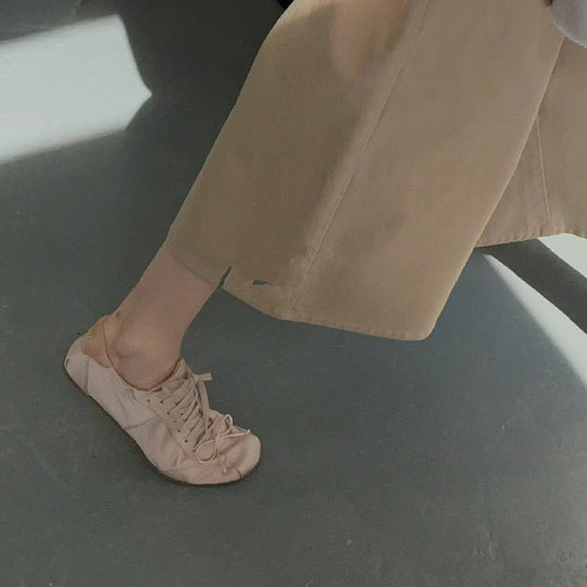 Damen Komfortable Sneaker mit elastischen Schnürdetails R&B