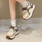 Damen Sportliche Sneakers mit hohem Plateau und trendiger Schnürung R&B