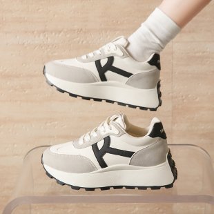 Damen sportliche Plateau-Sneaker mit stylischem Design und komfortabler Dämpfung R&B