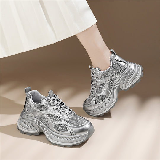 Damen Sportliche Sneaker mit modernen Akzenten R&B