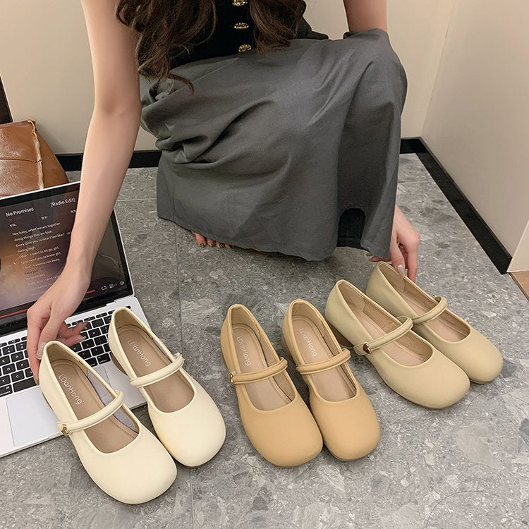 Damen Ballerina-Schuhe mit verstellbarem Riemchen und komfortablem Fußbett R&B