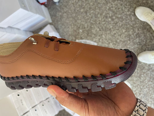 Damen Bequeme und leichte Freizeitschuhe mit rutschfester Sohle R&B