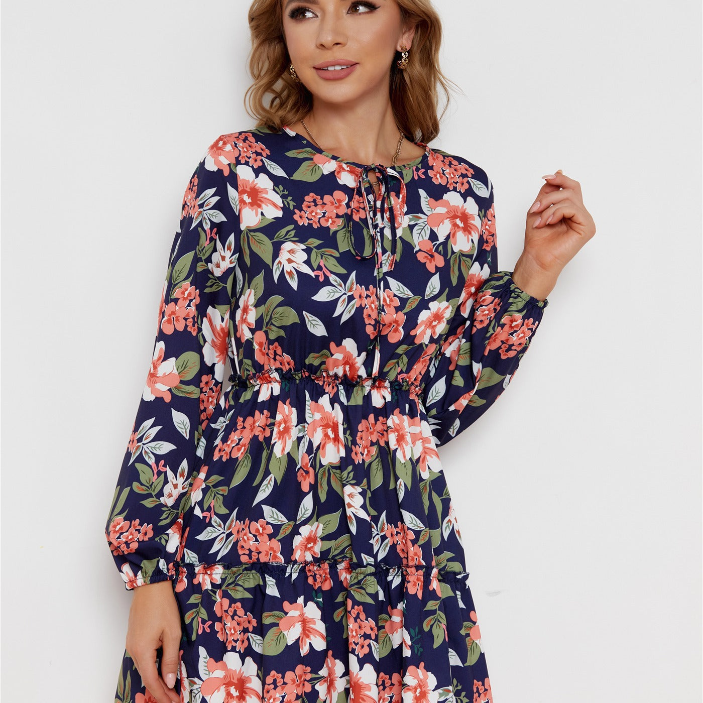 Damen Maxikleid mit verspieltem Blumenmuster und elastischem Bund R&B