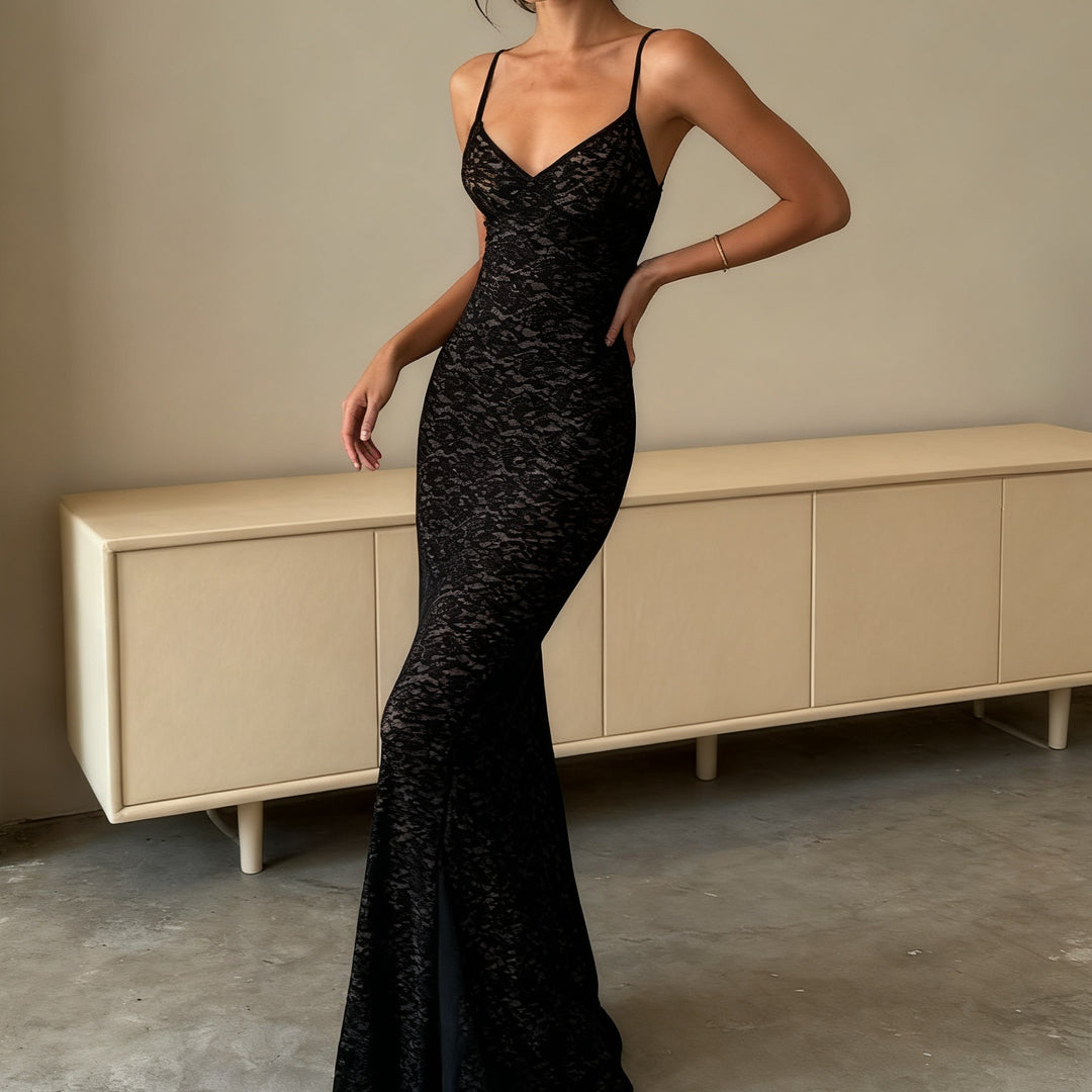 Damen Elegantes Spitzenkleid mit figurschmeichelndem Schnitt R&B