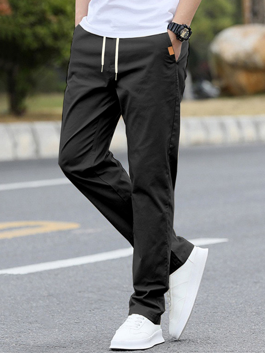 Herren Freizeit-Hose mit atmungsaktivem Material und elastischem Bund R&B