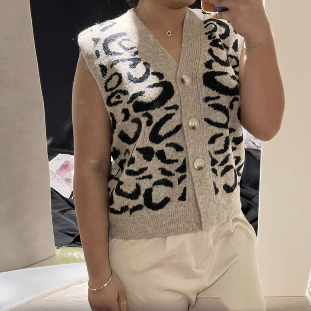 Damen Gemusterte Strickweste mit Knopfverschluss und Taschen R&B