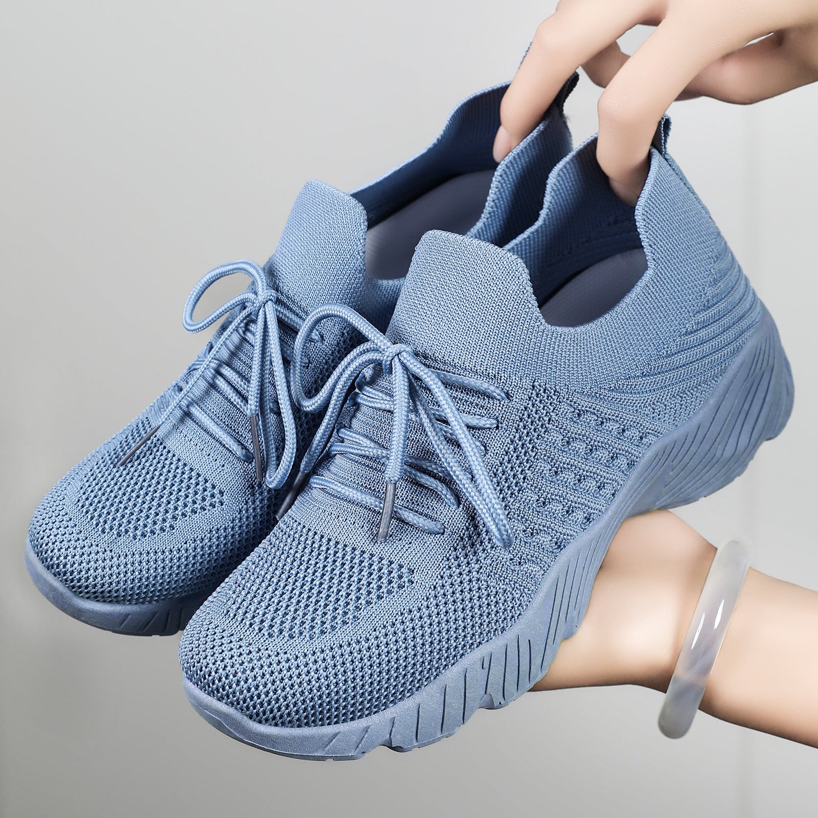 Damen Komfortable Leichtgewicht Sneakers mit atmungsaktivem Strickdesign R&B