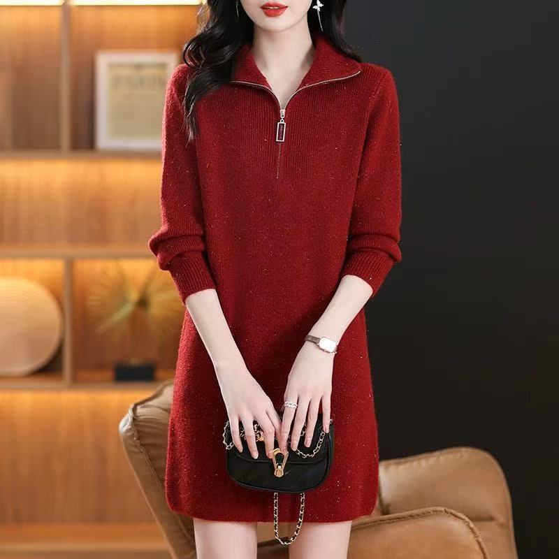 Damen Kurzes Strickkleid mit halbzipper und Kragen R&B