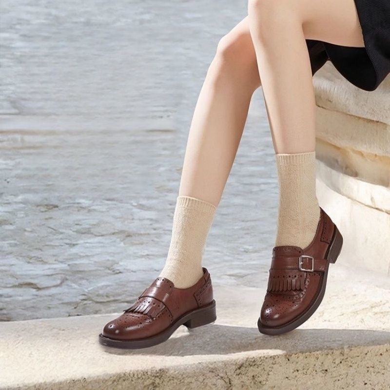 Damen Schnürschuhe mit dekorativen Fransen R&B