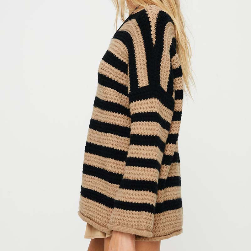 R&B | Gestreifter Strickpullover Mit Sanften Farben