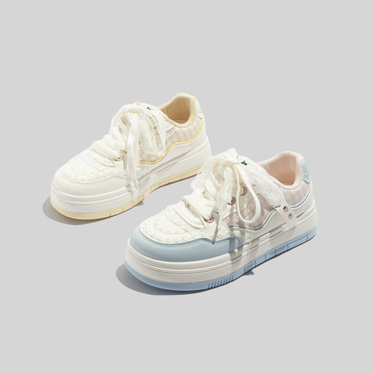 Damen Sneaker mit verspieltem Design und romantischen Spitzenakzenten R&B