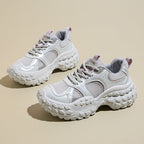 Damen sportliche Sneakers mit innovativem Sohlenprofil und atmungsaktiver Mesh-Konstruktion R&B