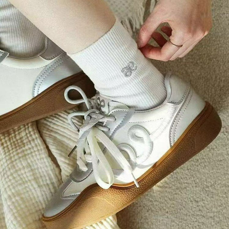 Damen modische Sneaker mit einzigartigem Schnürsystem und Komfortsohle R&B