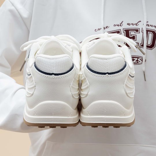 Damen Sportliche Sneakers mit innovativem Dämpfungssystem und atmungsaktiver Oberflächenstruktur R&B