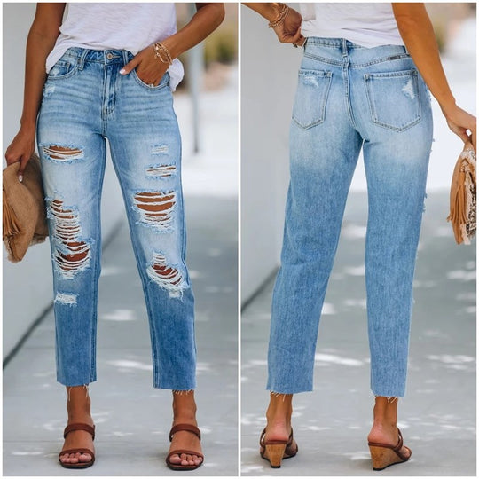Damen Jeans mit auffälligen Destroyed-Details und zeitgemäßem Schnitt R&B