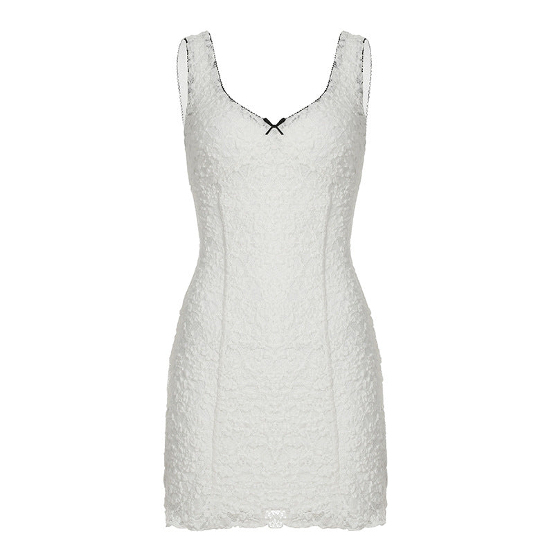 Damen Spitzenkleid mit dekorativem Rückenausschnitt und modischem Taillenschnitt R&B