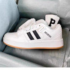 Damen Sportliche Sneakers mit atmungsaktiver Oberflächenstruktur und stabiler Gummisohle