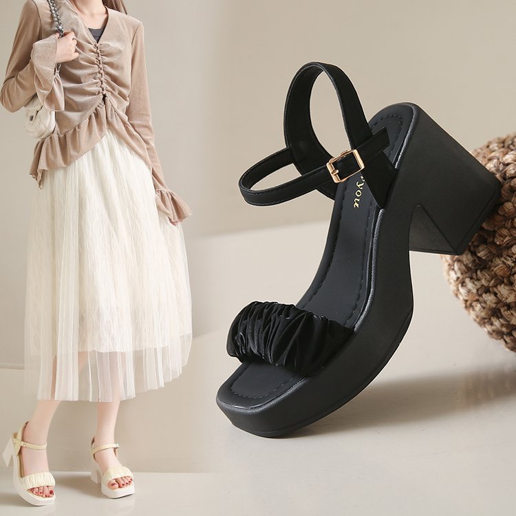 Damen Plateau-Sandaletten mit elegantem Rüschendesign und bequemem Blockabsatz R&B