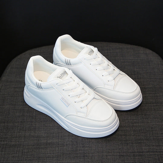 Damen Sneakers mit sportlichem Design und atmungsaktiver Oberflächenstruktur R&B
