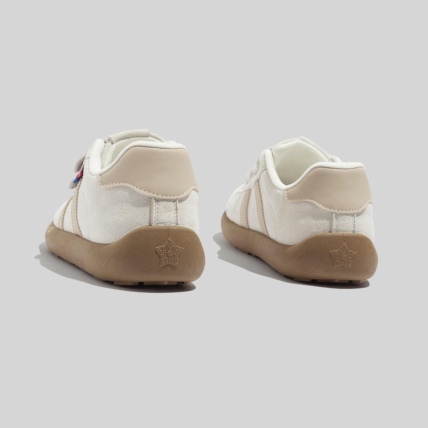 Damen Sneakers mit verstellbarem Klettverschluss und strukturiertem Obermaterial