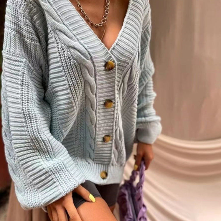 Damen Strickjacke mit tiefem V-Ausschnitt und dekorativen Knöpfen R&B