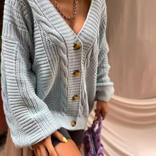 Damen Strickjacke mit tiefem V-Ausschnitt und dekorativen Knöpfen R&B