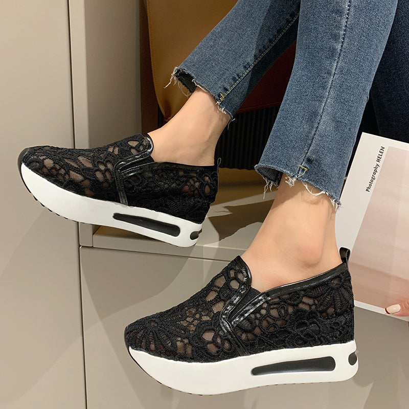 Damen Slip-On Sneakers mit eleganter Spitzenoberfläche und bequemer Dämpfung R&B