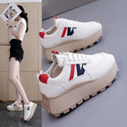 Damen Chunky Sneakers mit eleganter Plateau-Sohle und modischem Design R&B