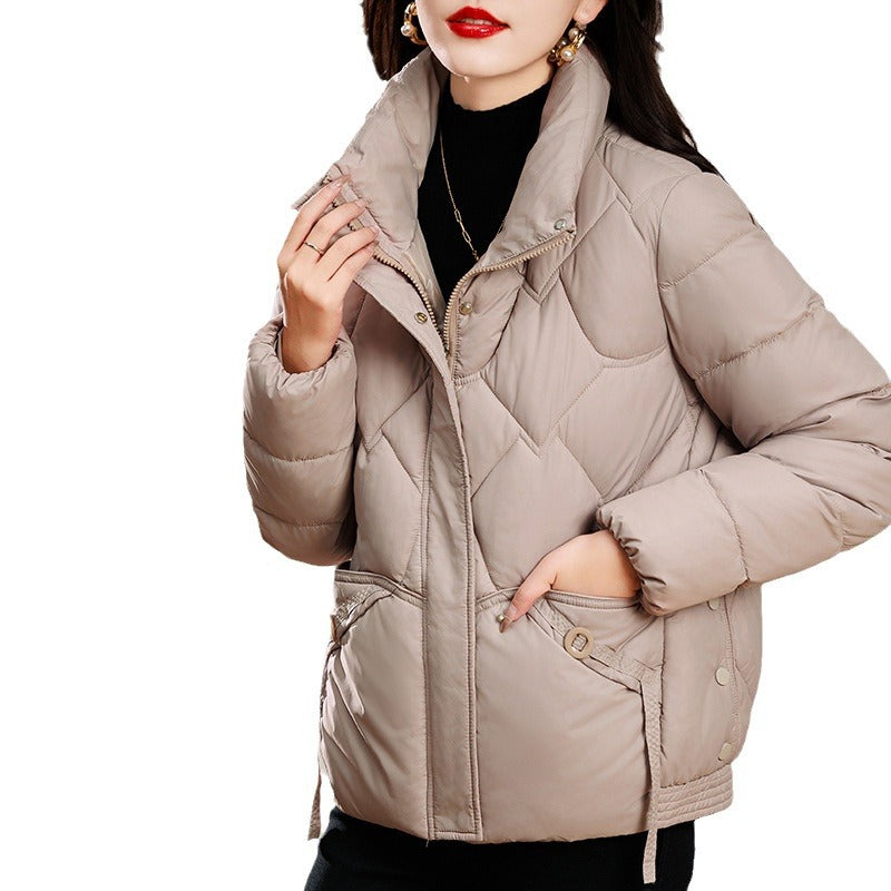Damen Kurze Steppjacke mit Kapuze und praktischen Taschen R&B
