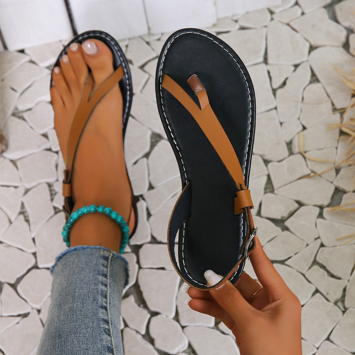 Damen Minimalistische Zehentrenner-Sandalen mit elastischen Riemen R&B