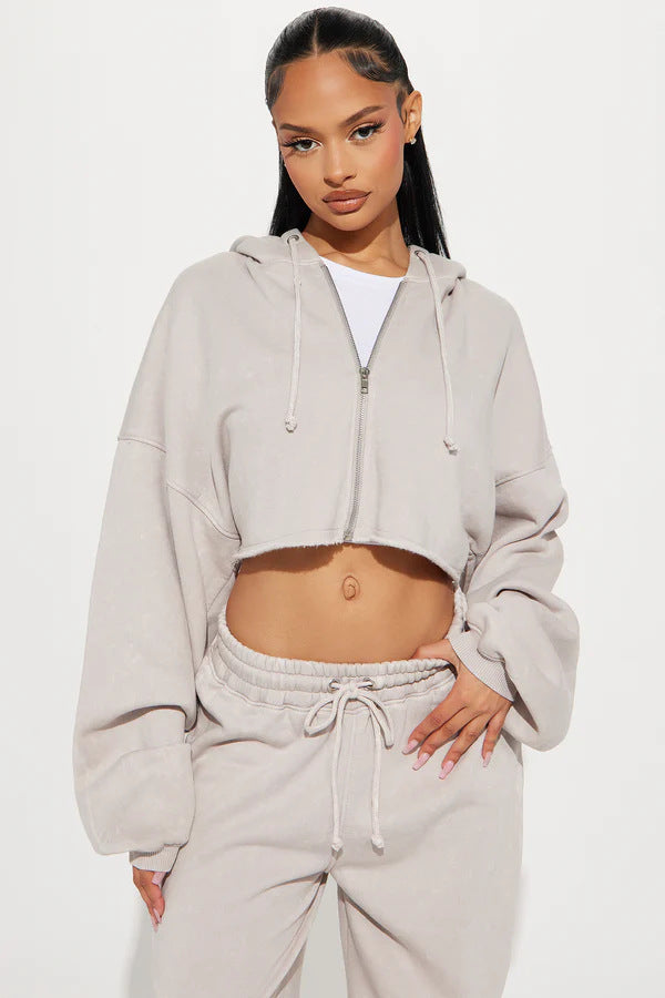 Damen lässiges Fleece-Set mit kurzem Hoodie und weiten Hosen R&B