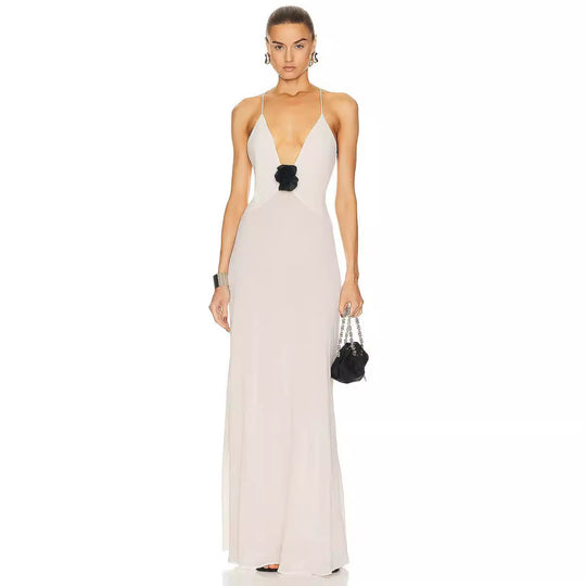 Damen Elegantes Maxikleid mit tiefer V-Ausschnitt und dekorativer Blüte R&B