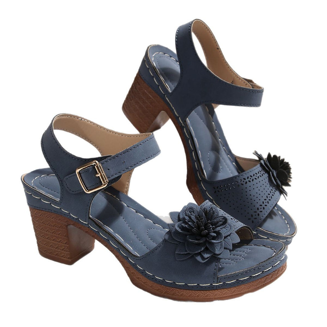 Damen modische Sandaletten mit Blumenapplikation R&B