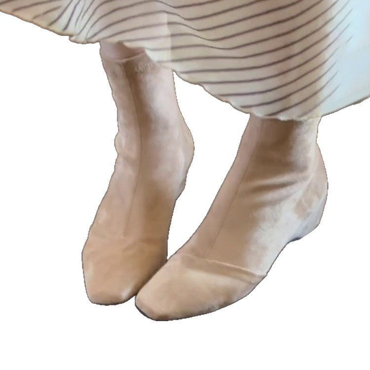 Damen Stiefeletten mit elegantem spitzen Zehen und strukturiertem Obermaterial
