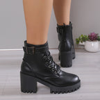 Damen Chunky Stiefel mit robustem Profil und Schnallenakzent R&B