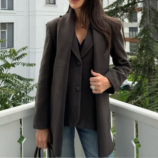Damen eleganter Wintermantel mit schickem Kragen und passendem Schal R&B