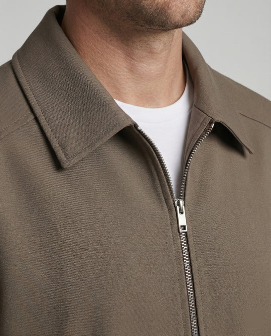 Herren Oversize-Blouson mit Hemdkragen, durchgehendem Reißverschluss und seitlichen Eingrifftaschen R&B