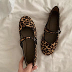 Damen Ballerinas mit modischem Leopardenmuster und praktischem Riemchen R&B