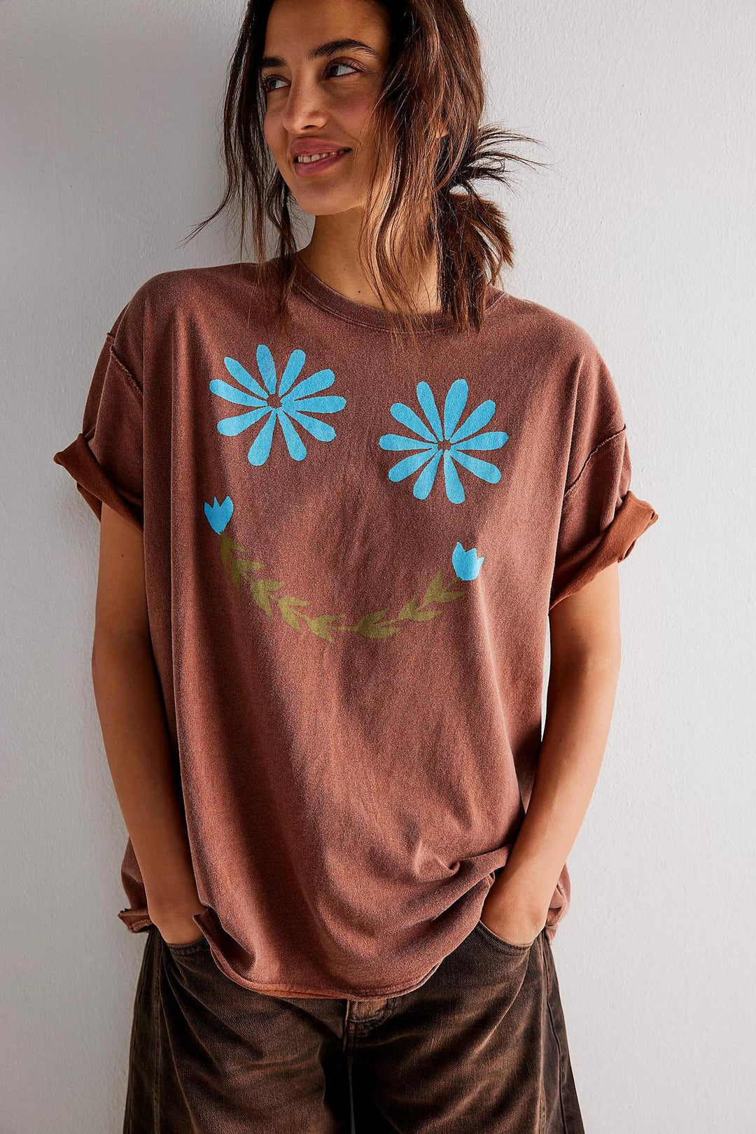 Damen lässiges T-Shirt mit floralem Smiley-Druck und Oversized-Schnitt R&B