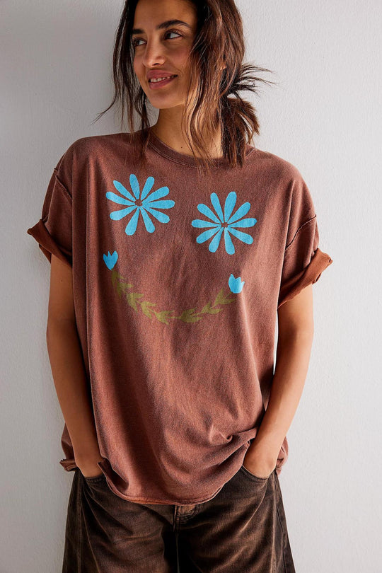 Damen lässiges T-Shirt mit floralem Smiley-Druck und Oversized-Schnitt R&B